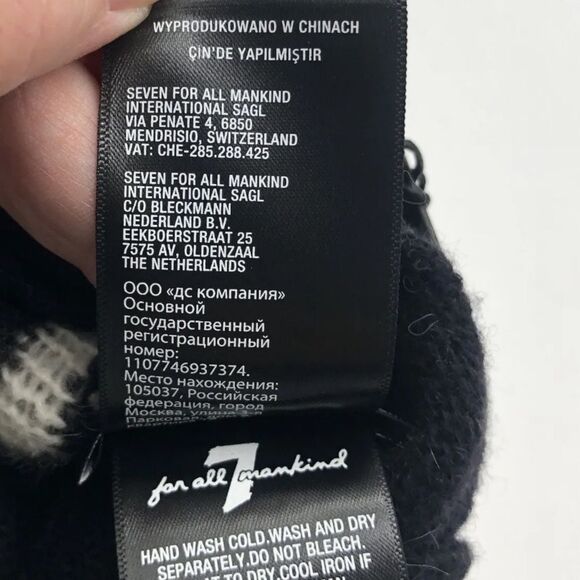 7 for all mankind naughty nice slouch beanie ⚫️ super soft ⚫️ NWT - Picture 4 of 8